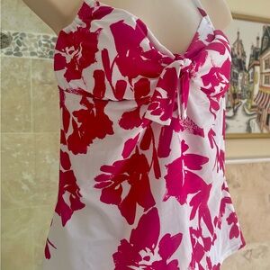 Lovely Underwire Tankini Top Sz 16 NWT’s